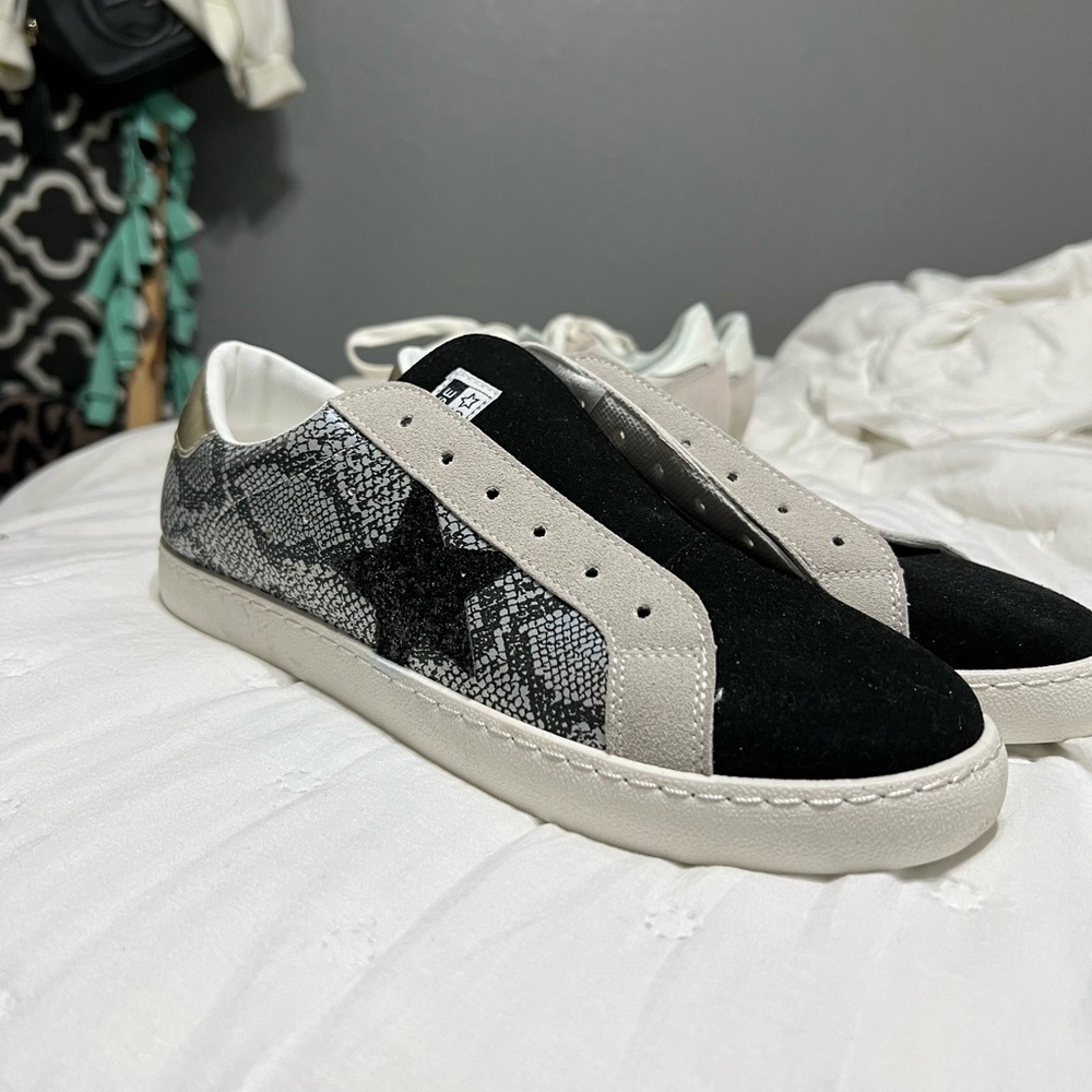 Vintage Havana Snake Print Sneaker
